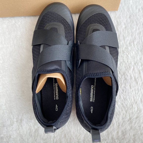 Shimano Women's Black Cycling Shoes - Picture 8 of 8